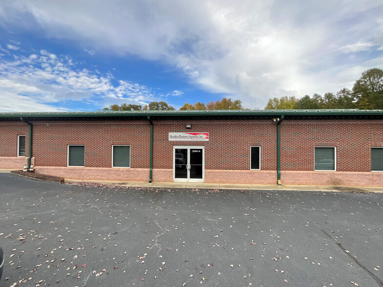 2040 Independence Commerce Dr, Stallings, NC for lease - Building Photo - Image 1 of 7