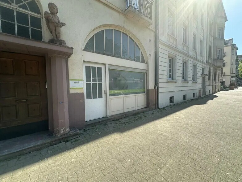 Office in Strasbourg for sale - Building Photo - Image 2 of 3