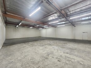 19509-19529 Business Center Dr, Northridge, CA for lease Interior Photo- Image 1 of 9