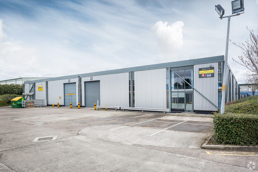 Calver Rd, Warrington for lease - Building Photo - Image 1 of 14