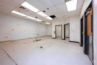 61101-61125 Airport Rd, Slidell, LA for lease Interior Photo- Image 2 of 5