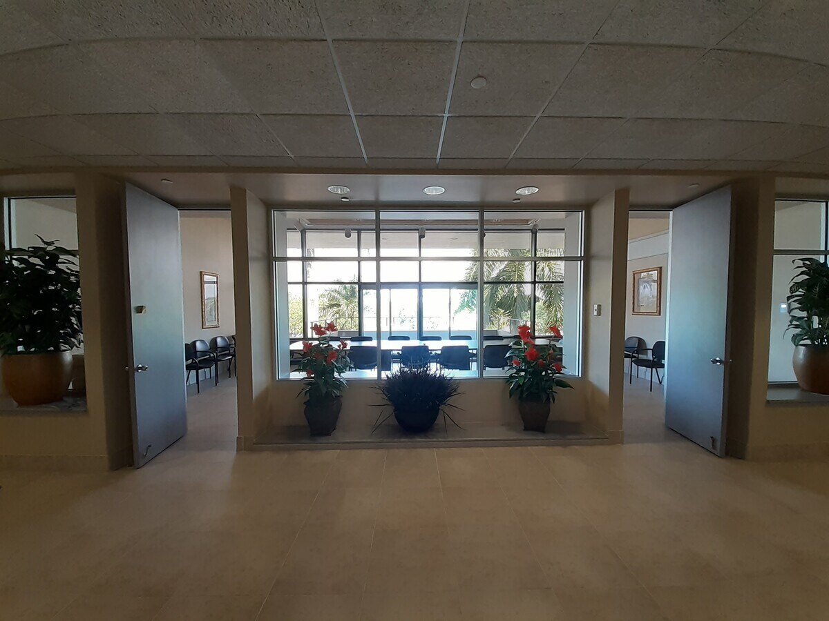 View Photo