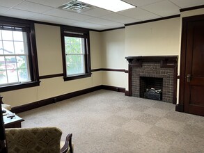 121 N Main St, Greensburg, PA for lease Interior Photo- Image 2 of 5