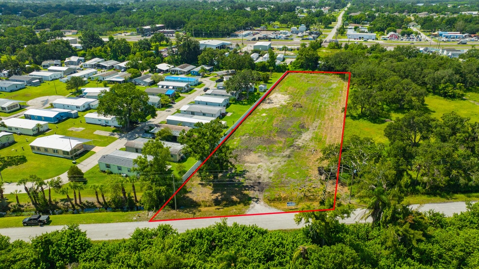 674 Woodland Estates Avenue, Ruskin, FL for sale - Aerial - Image 3 of 8