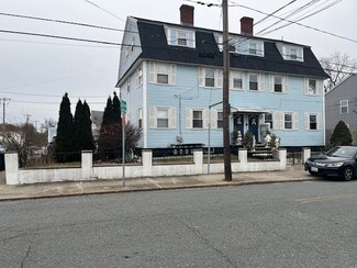 More details for 37 Titus St, Cumberland, RI - Multifamily for Sale