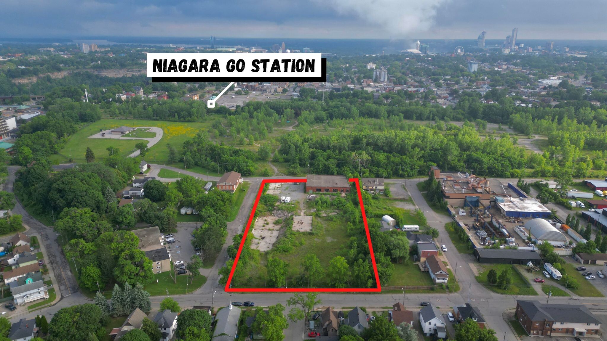 4415 Buttrey St, Niagara Falls, ON for sale Aerial- Image 1 of 10