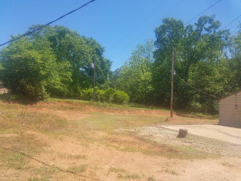 905 Shiloh Rd, Seneca, SC 29678