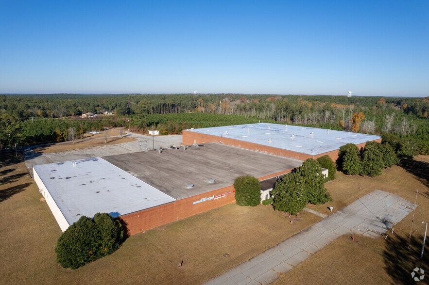 1559 S Main St, Mc Cormick, SC for sale - Building Photo - Image 1 of 1