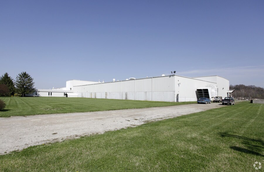 2109 Commerce St, Lancaster, OH for sale - Primary Photo - Image 1 of 1