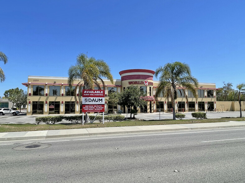 2251 E Gonzales Rd, Oxnard, CA for sale - Building Photo - Image 1 of 1