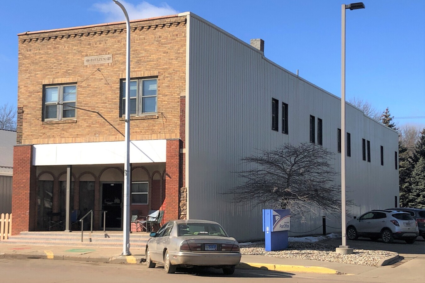 203 N Broadway Ave, Marion, SD 57043