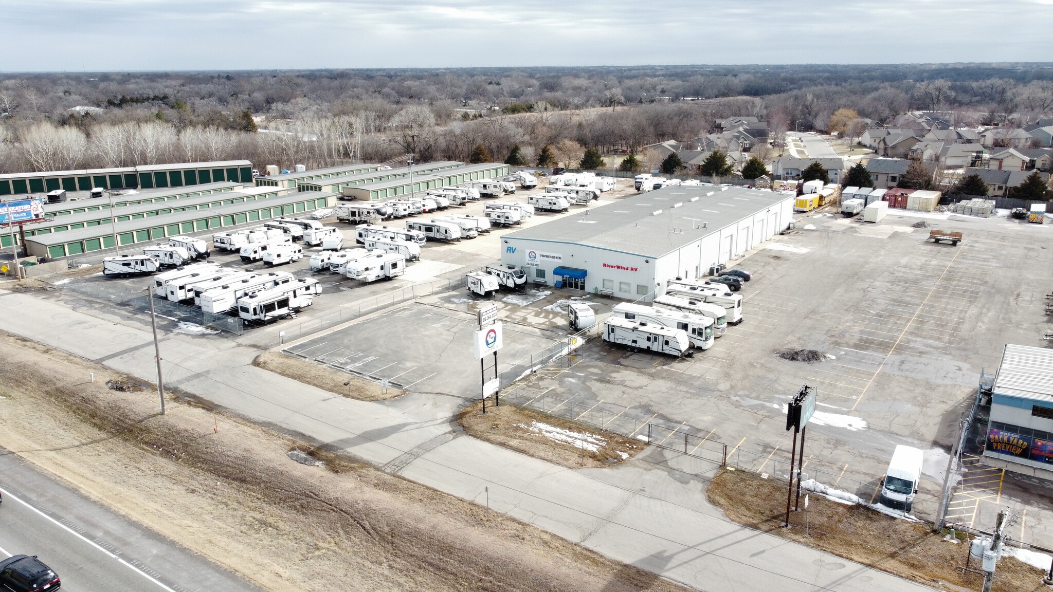 1523 W Ledgerwood Rd, Andover, KS for lease Building Photo- Image 1 of 8