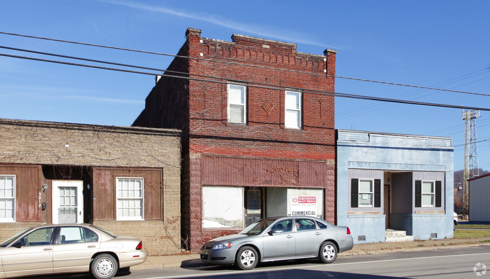 5008 Grand Ave, Neville Island, PA 15225