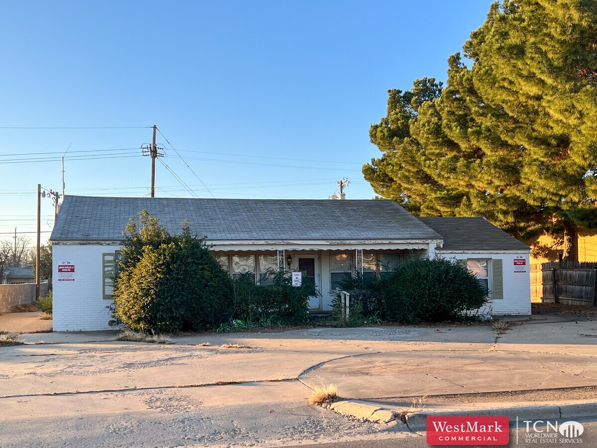 3705 22nd St, Lubbock, TX 79410