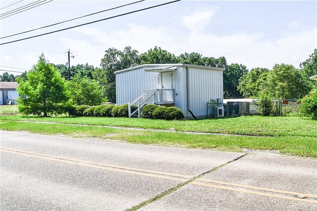 1210 Fitzpatrick Ave, Opelika, AL 36801