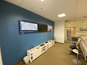 771 E Daily Dr, Camarillo, CA for lease Interior Photo- Image 2 of 5