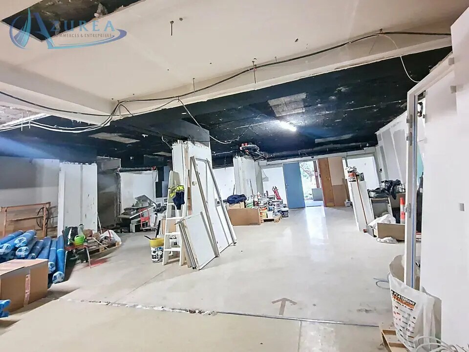 Office in Nice for lease Interior Photo- Image 1 of 5