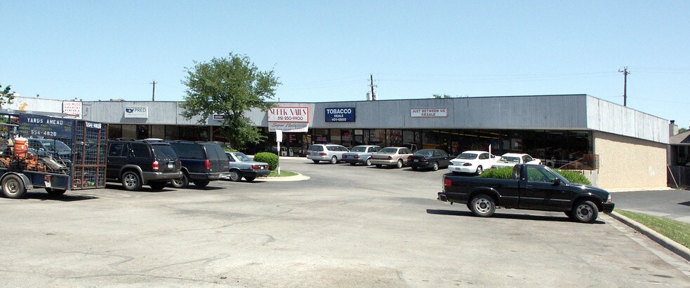 13233 Pond Springs Rd, Austin, TX for lease - Other - Image 2 of 8