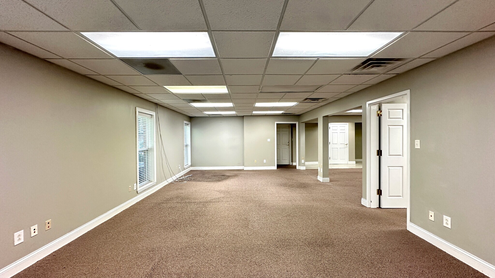 5120 Selkirk Dr, Birmingham, AL 35242 Selkirk Building