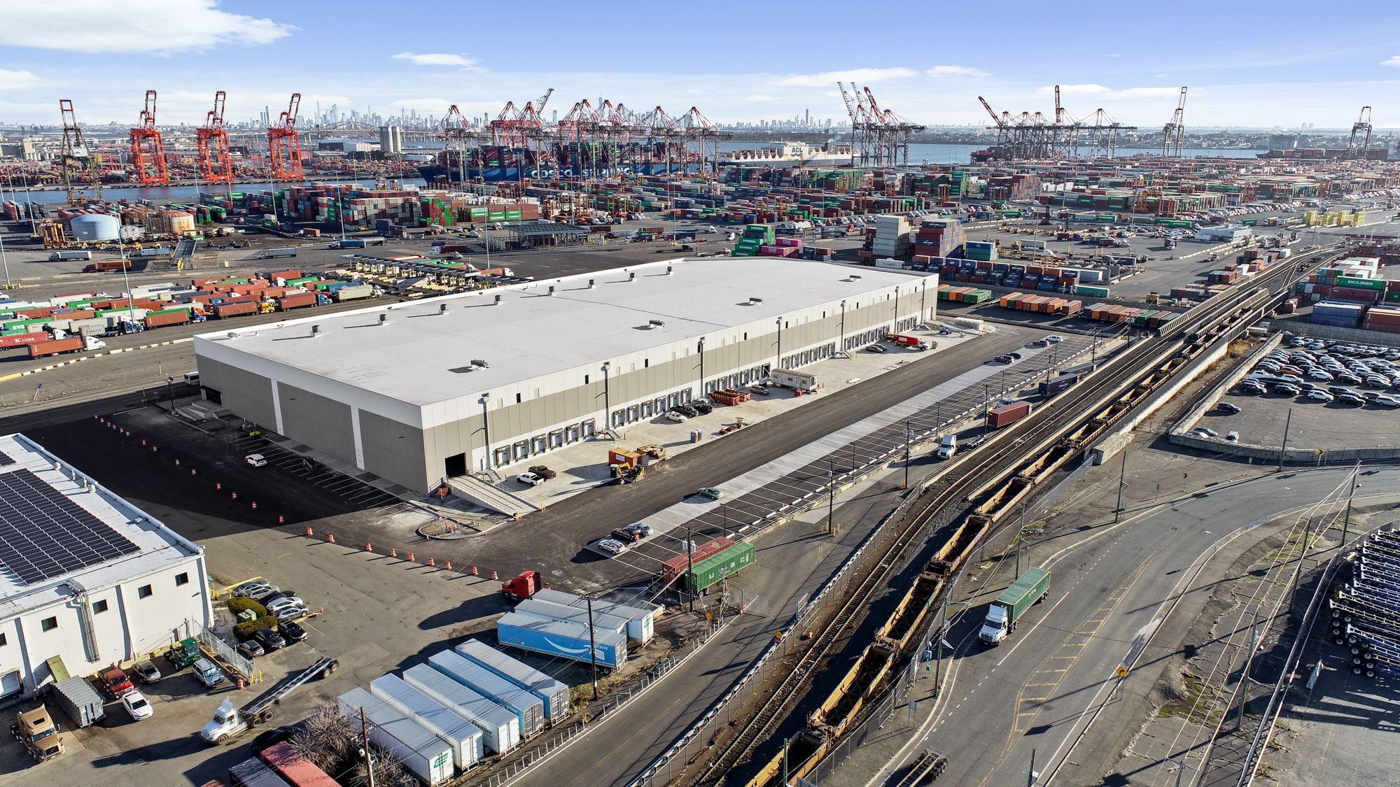 5-61 Bay Ave, Elizabeth, NJ for lease Building Photo- Image 1 of 6