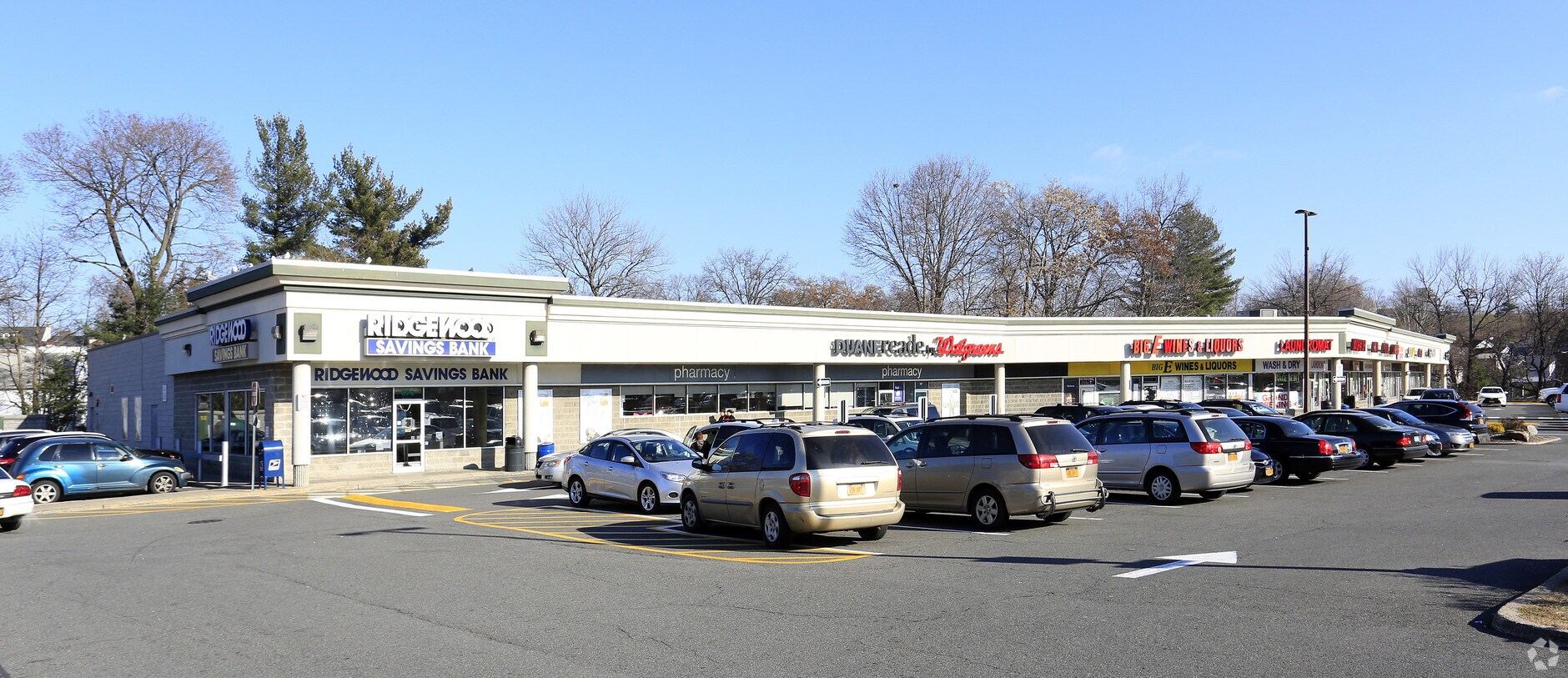 680 McLean Ave, Yonkers, NY 10704 Retail for Lease