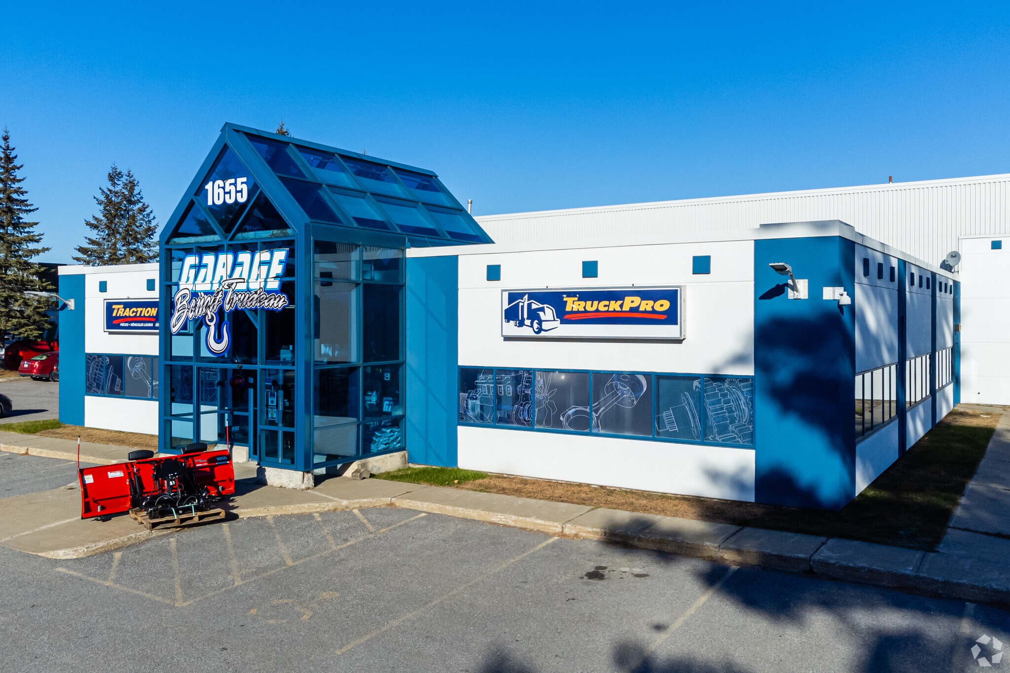 1655 Rue Atmec, Gatineau, QC for sale Primary Photo- Image 1 of 1