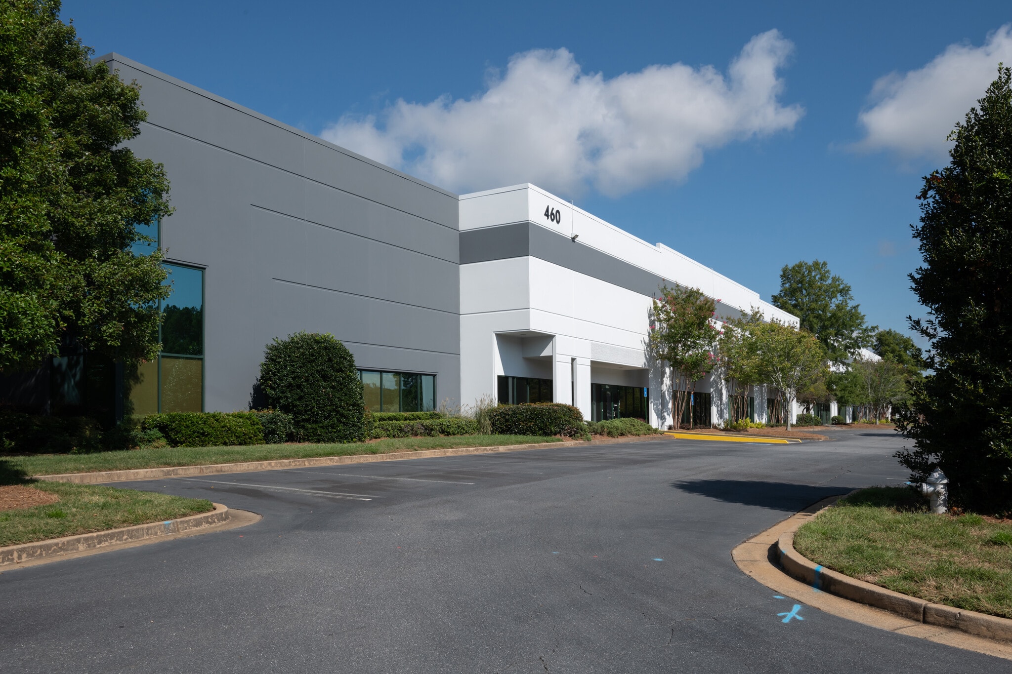 460 Horizon Dr, Suwanee, GA for lease Building Photo- Image 1 of 9