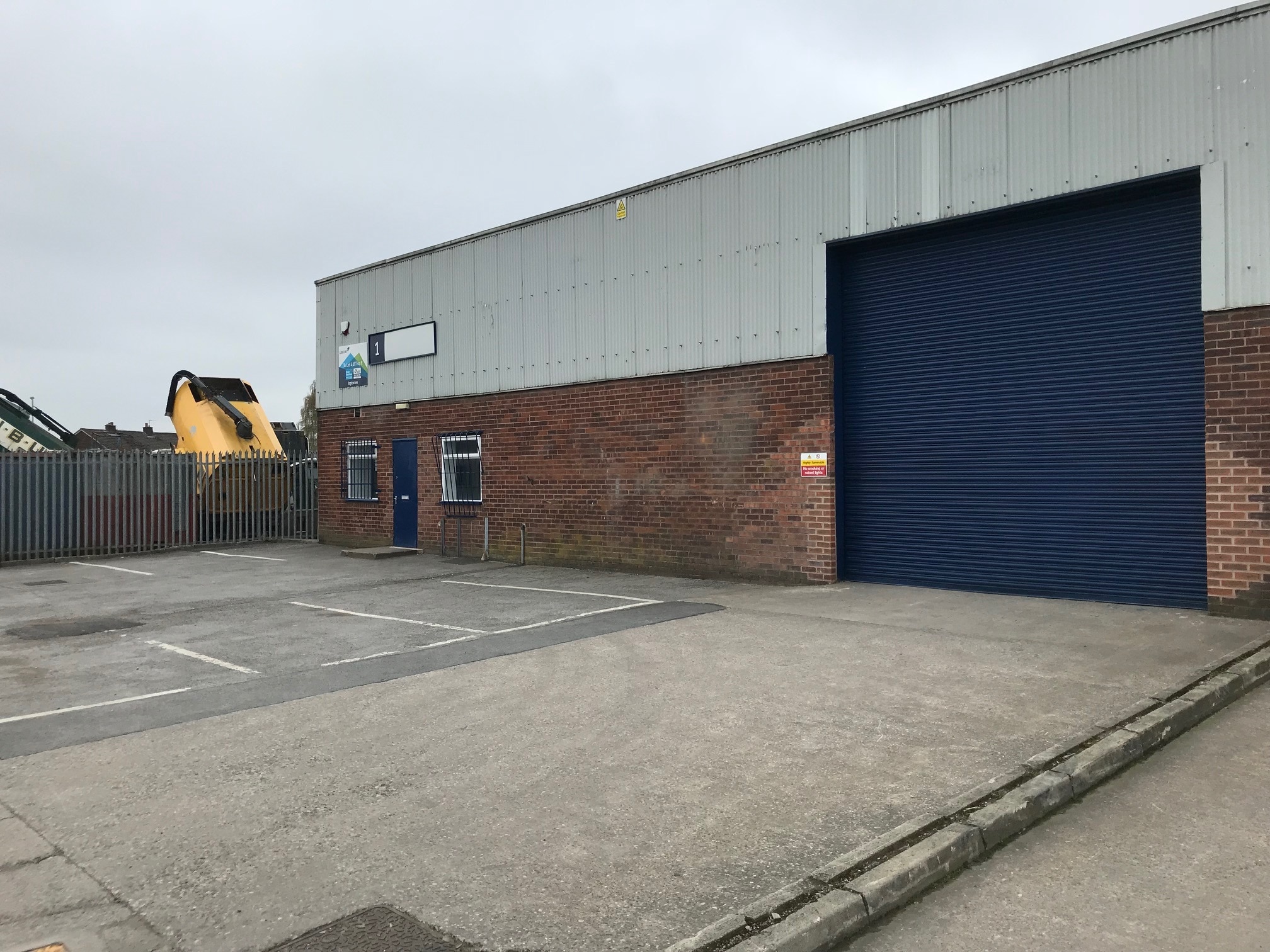 Moss Ln, Manchester for lease Primary Photo- Image 1 of 3