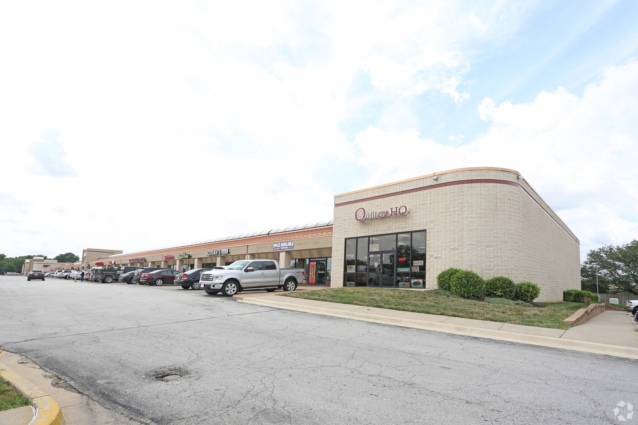 11116-11200 Antioch Rd, Overland Park, KS for sale Primary Photo- Image 1 of 1
