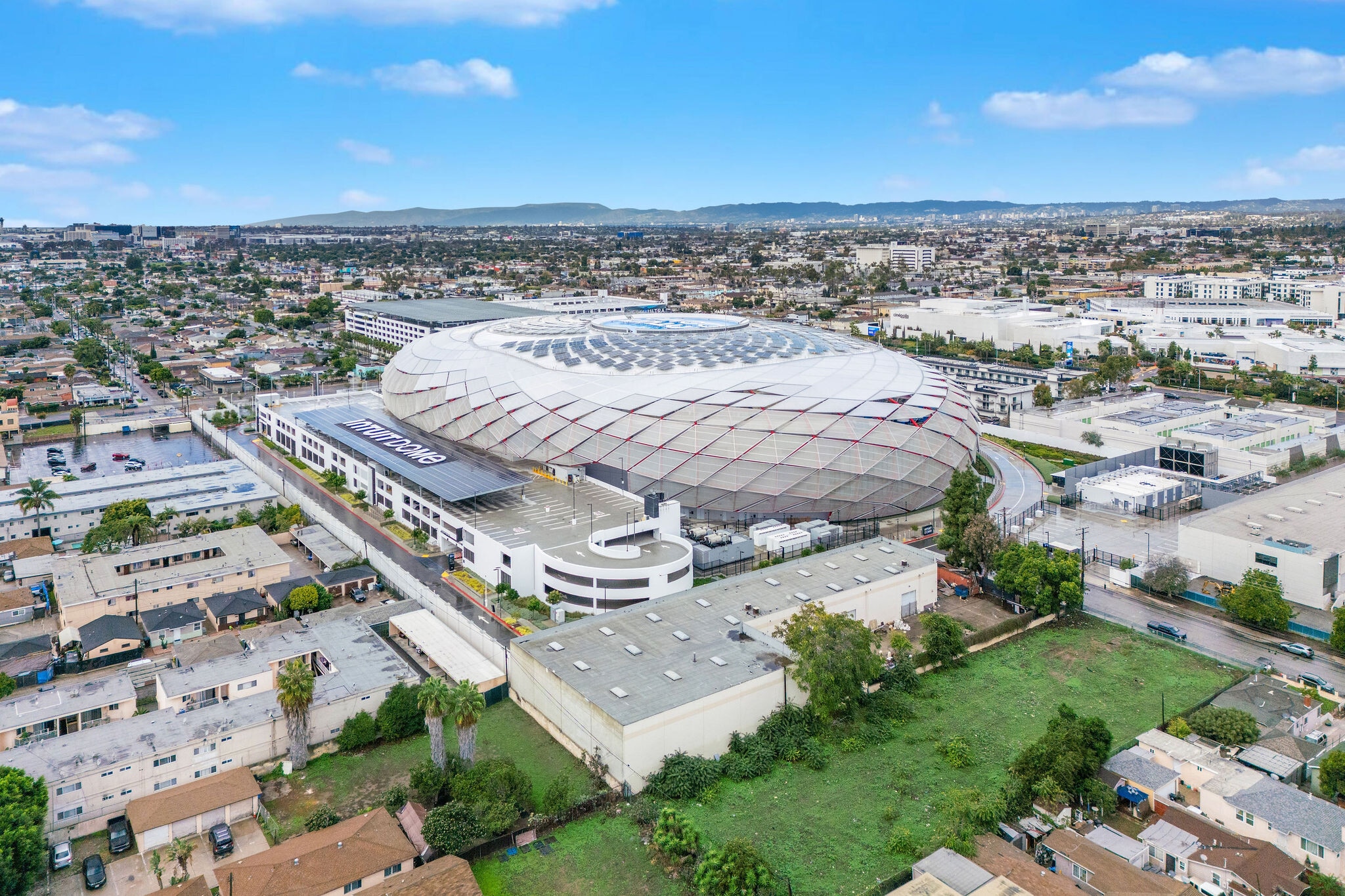 3660-3668 W 102nd St, Inglewood, CA for sale Building Photo- Image 1 of 5