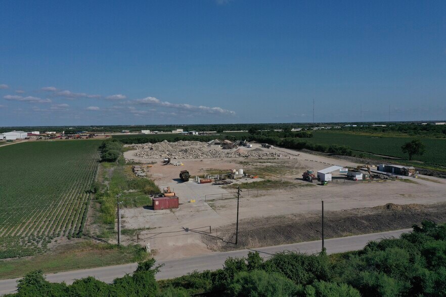 00 Lone tree, Victoria, TX 77904 00 Lone Tree, Victoria, TX 77904