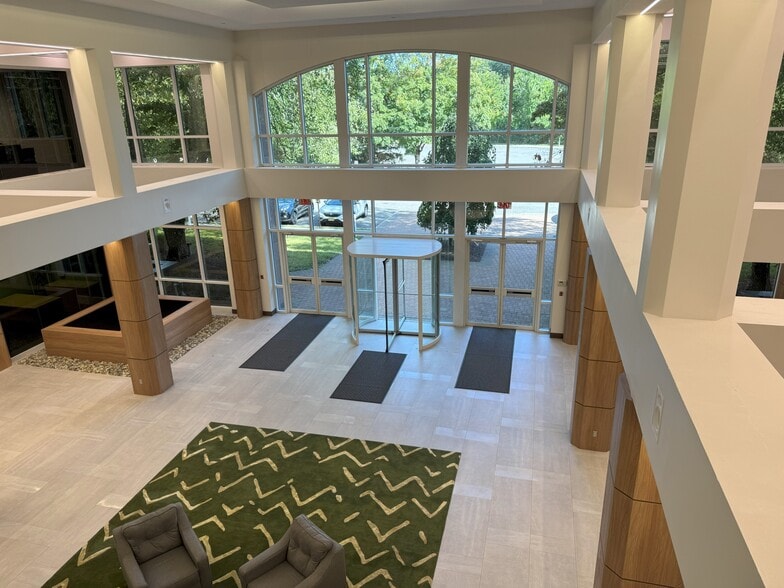 400 Valley Rd, Mount Arlington, NJ for lease - Building Photo - Image 2 of 9