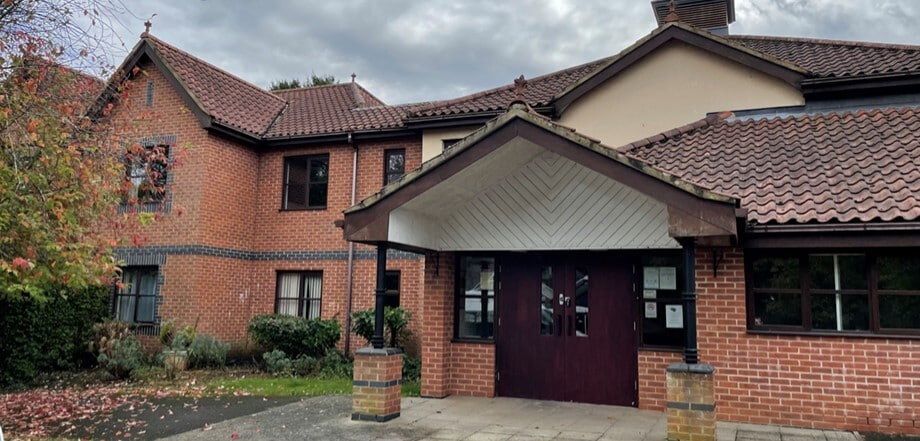 Windhill, Bishop's Stortford for sale Building Photo- Image 1 of 1