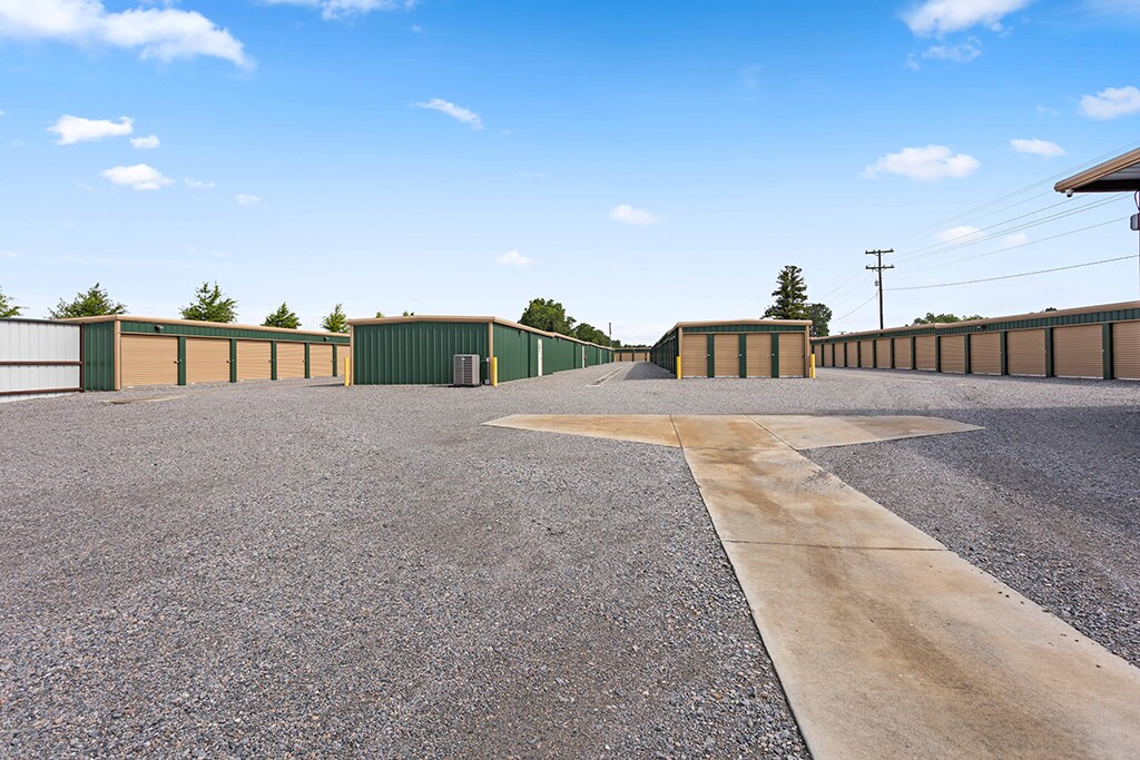 6125 Union Rd, Hahira, GA 31632 Franks Creek Storage