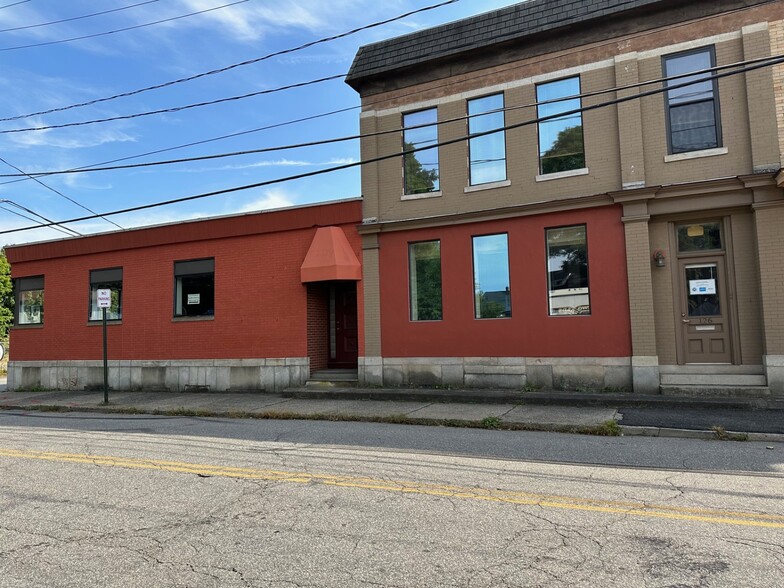 126 Franklin St, Torrington, CT for lease - Building Photo - Image 1 of 35