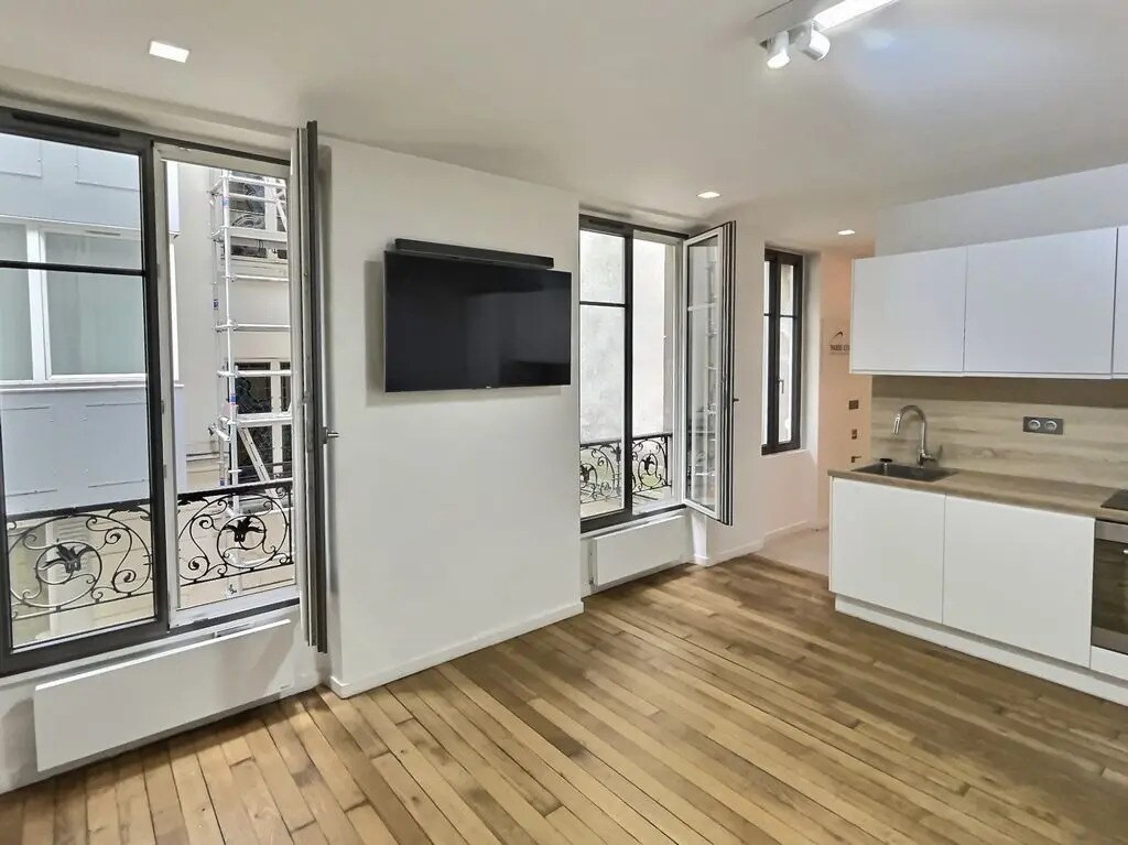 16 Rue Cécile Furtado Heine, Paris for lease Building Photo- Image 1 of 8