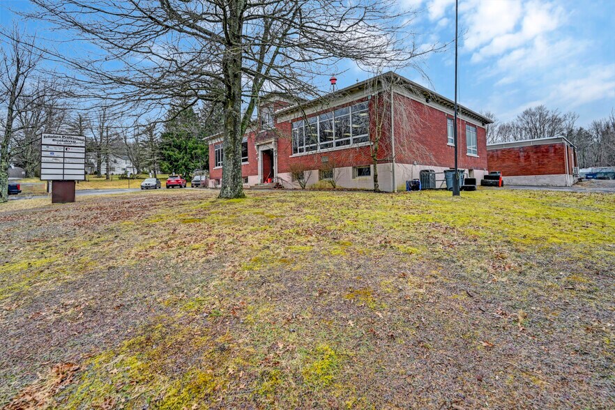 707 Gardner Rd, Elmhurst Township, PA for sale - Building Photo - Image 1 of 20