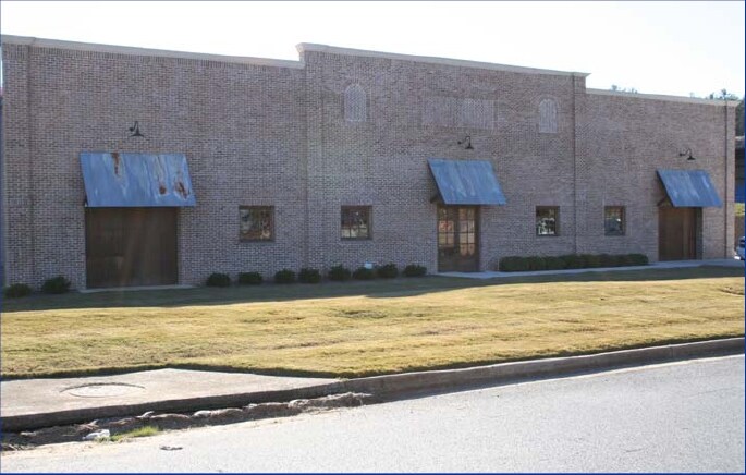 30 Kelli Clark Ct, Cartersville, GA for sale Primary Photo- Image 1 of 1