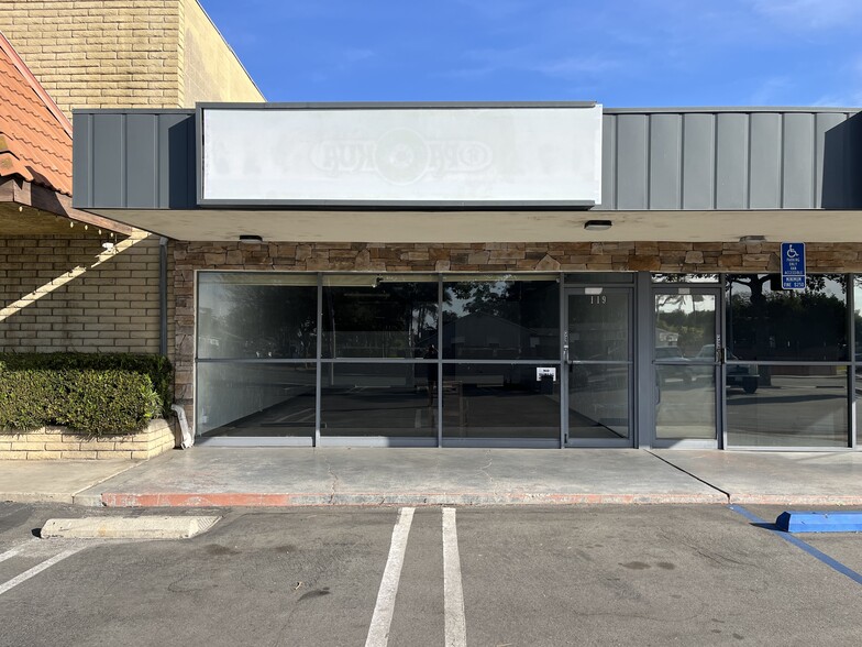 115-119 N Prospect Ave, Tustin, CA for lease - Building Photo - Image 2 of 5