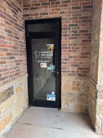 1621 S Midtown Pl, Oklahoma City, OK for sale - Building Photo - Image 2 of 27