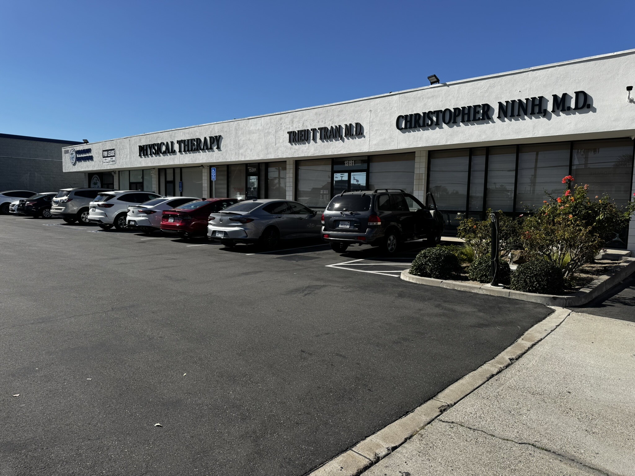 15191 Beach Blvd, Westminster, CA for lease Building Photo- Image 1 of 7