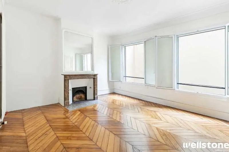 346 Rue Saint-Honoré, Paris for sale - Building Photo - Image 1 of 1