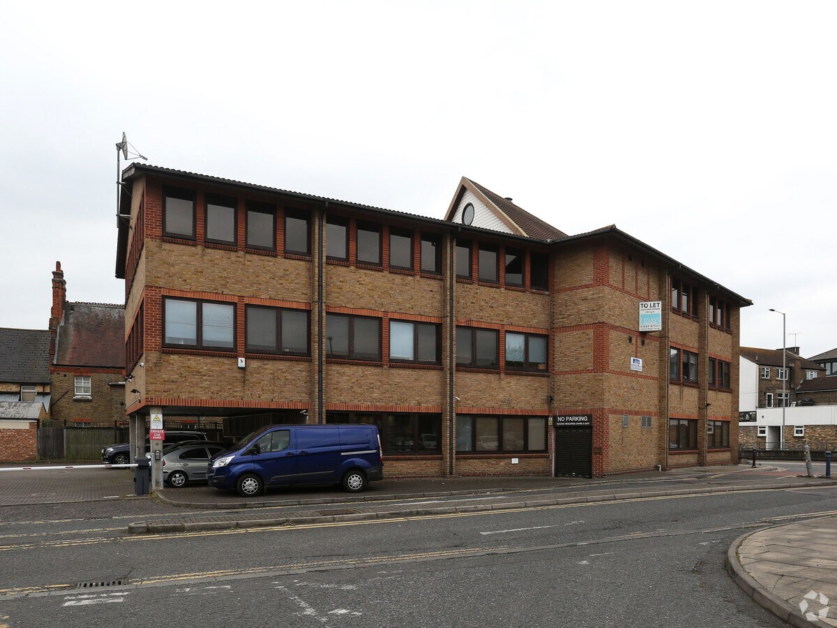 Instone Rd, Dartford, DA1 2AG