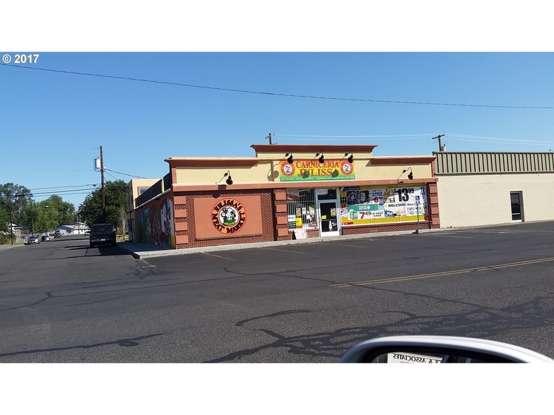 115 NW 2nd St, Hermiston, OR 97838