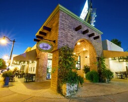 CORAL WAY BUILDING - Drive Through Restaurant