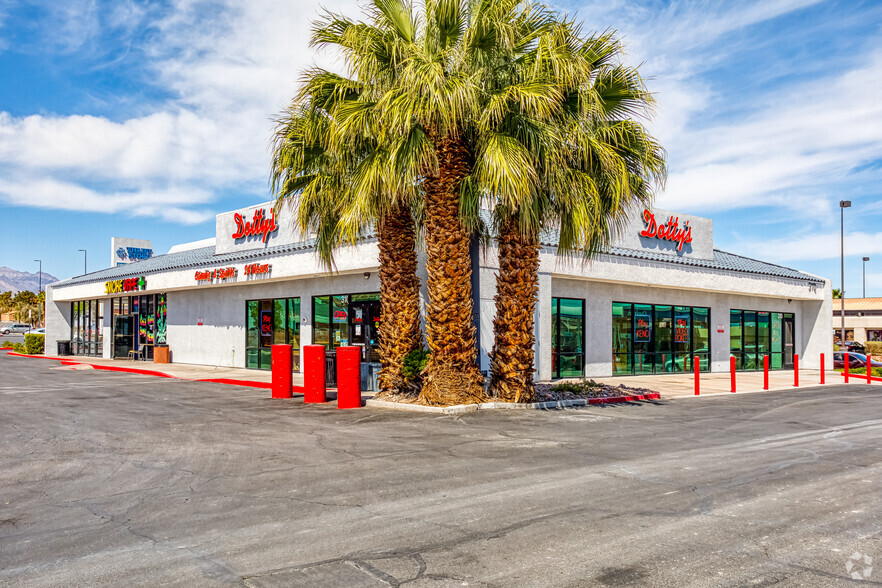 310-398 S Decatur Blvd, Las Vegas, NV for lease - Primary Photo - Image 1 of 6