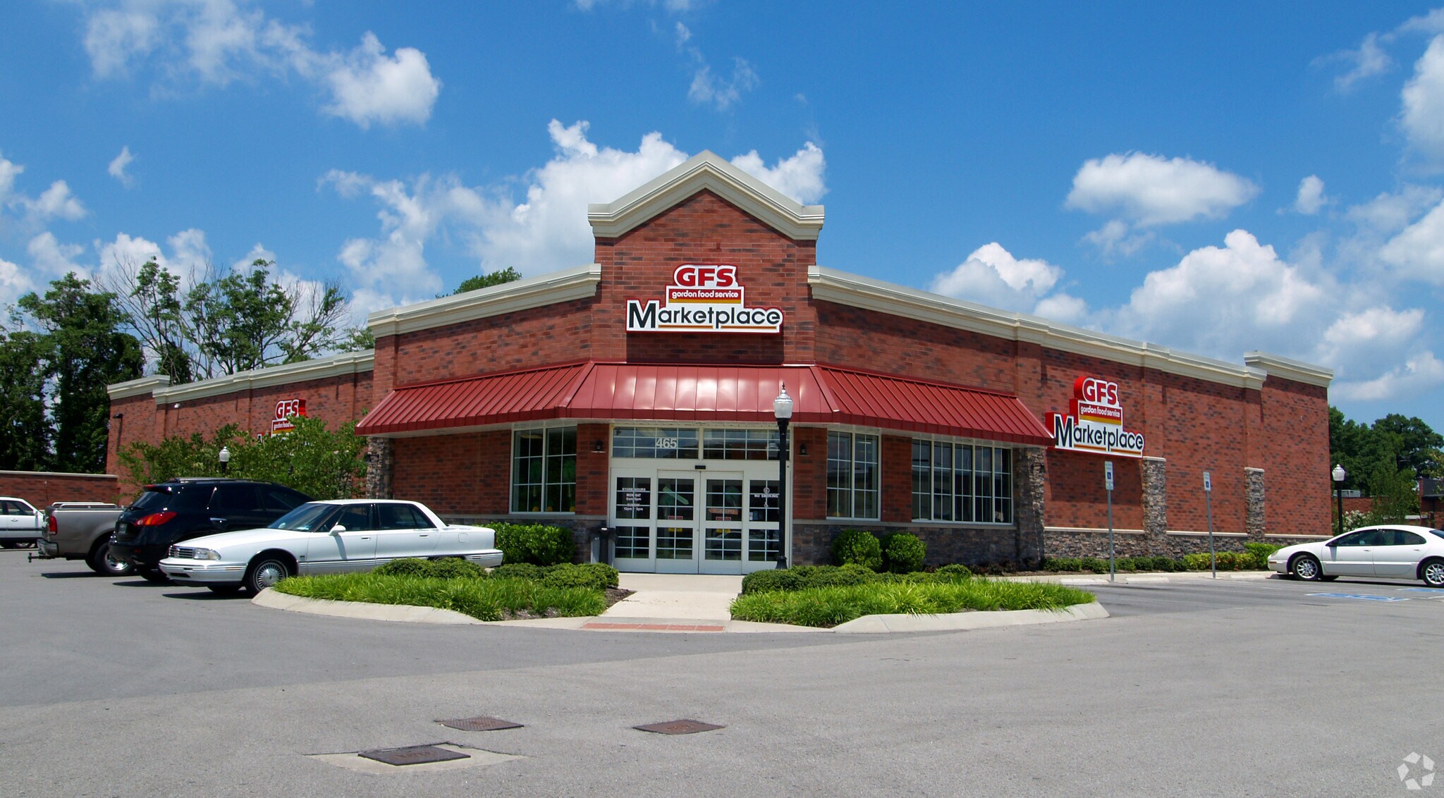 479 N Thompson Ln, Murfreesboro, TN 37129 The Oaks Village Shopping
