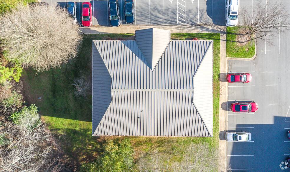 2730 E WT Harris Blvd, Charlotte, NC for lease - Aerial - Image 3 of 6