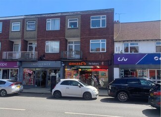 More details for 237 High Rd, Loughton - Retail for Sale