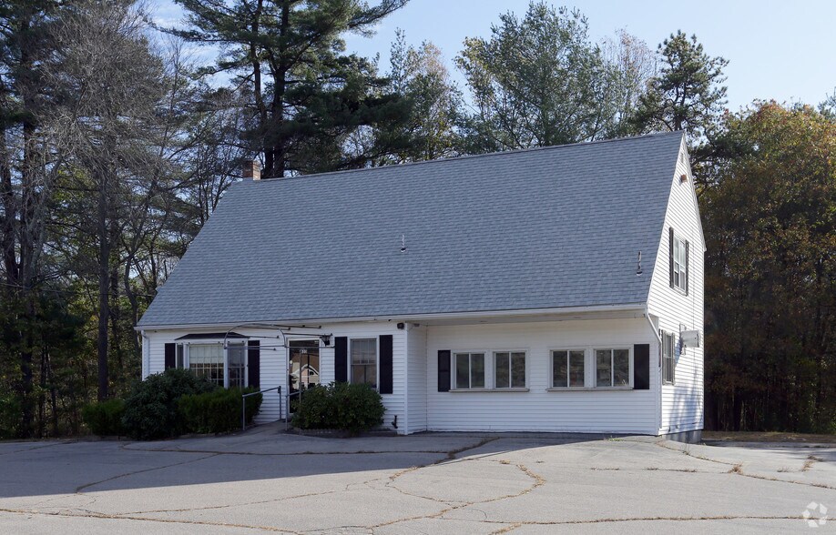 633 Pulaski Blvd, Bellingham, MA 02019